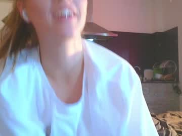 _demi_dee_'s chat room