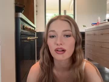 giselleflexible's chat room