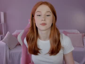 leahsthetics's chat room