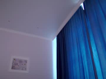 girl_next_door19's chat room