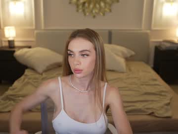 anabel054's chat room