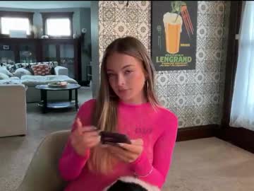 andreaelizabethxo's chat room