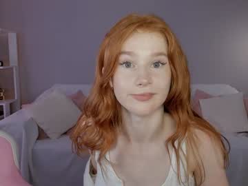 leahsthetics's chat room
