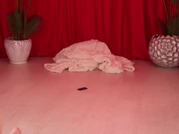 kittycaitlin's chat room