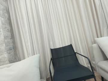 ehotlovea's chat room