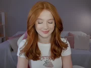 leahsthetics's chat room