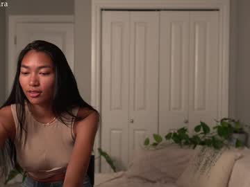 littlemiss_kira's chat room