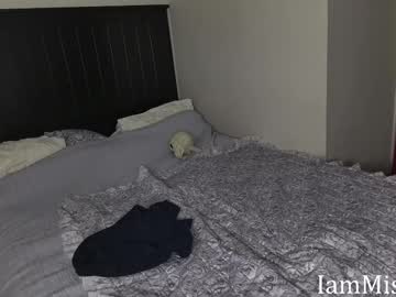 iammisstery's chat room