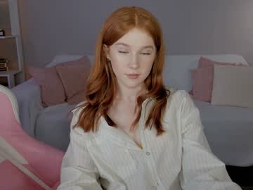leahsthetics's chat room
