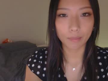 vivianwinters's chat room