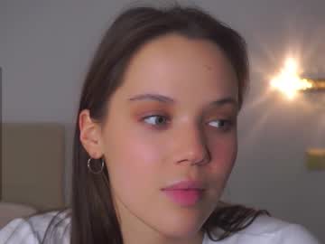fannyedger's chat room