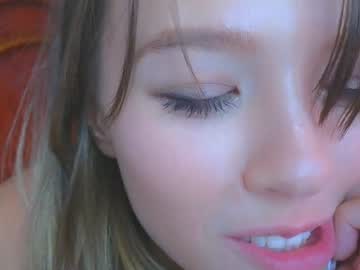 _demi_dee_'s chat room