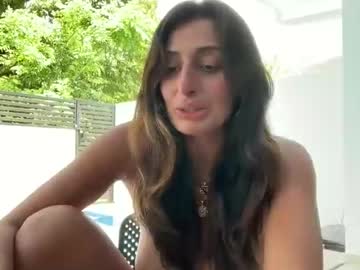 camiliakxoxo's chat room