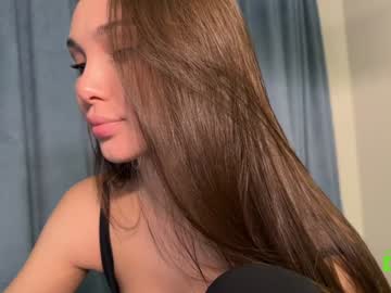 hollyextra's chat room