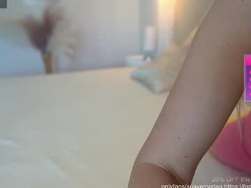 miss_juliaa's chat room