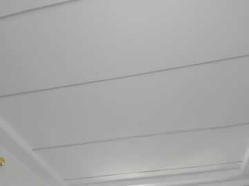 tiffanyhouston_'s chat room
