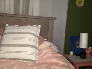 kaileeshy's chat room