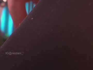 nicdani_1's chat room