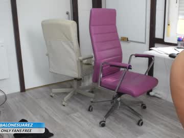 daily_stories's chat room
