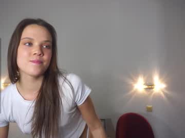 fannyedger's chat room