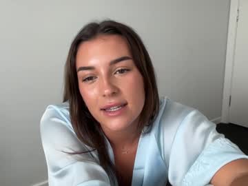 parisbabyxox's chat room