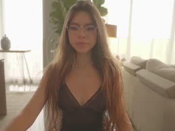 emma_lu1's chat room