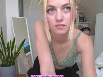 brilliantvictoria's chat room