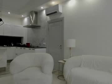 alyssa_fabulous's chat room