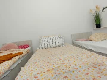 ehotlovea's chat room