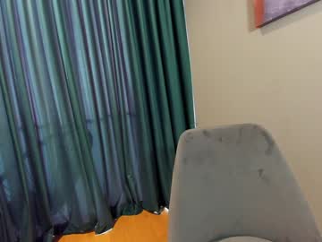 ehotlovea's chat room