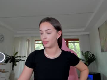 tiffanyhouston_'s chat room