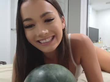 avabrooks's chat room