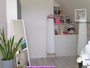 brilliantvictoria's chat room