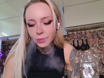 2badforyou's chat room