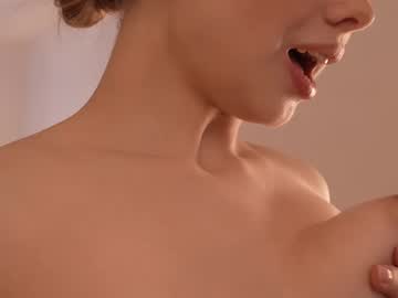 april_blush's chat room