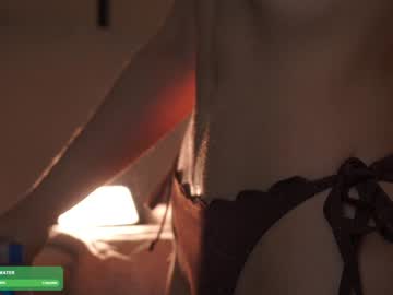 ms_seductive's chat room