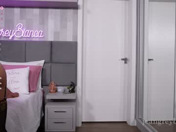 jeangreybianca's chat room