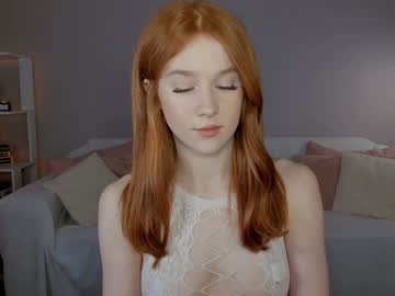leahsthetics's chat room