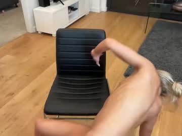 fitbbyy's chat room