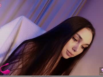 hollyextra's chat room