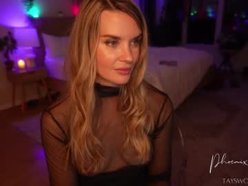phoenix_taylor's chat room