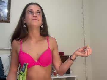 yourgirlnicolexo's chat room