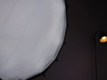 kriss0leoo's chat room