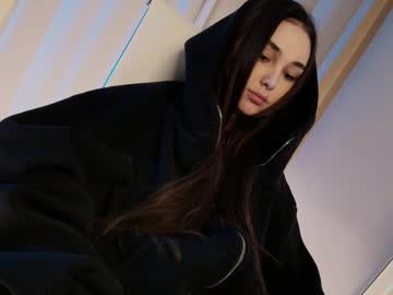 hollyextra's chat room
