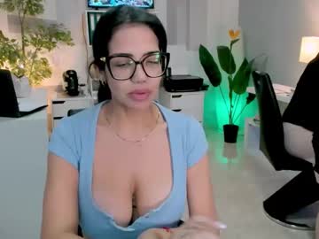 redskyxxx_'s chat room