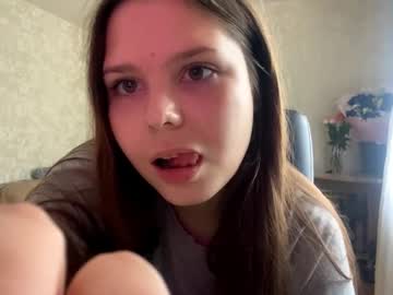 kitty_shy89's chat room