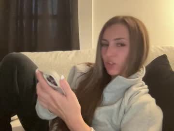 laylahlaylah1's chat room