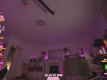 hannahjames710's chat room