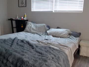 zoeemonroe's chat room