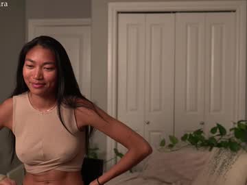 littlemiss_kira's chat room